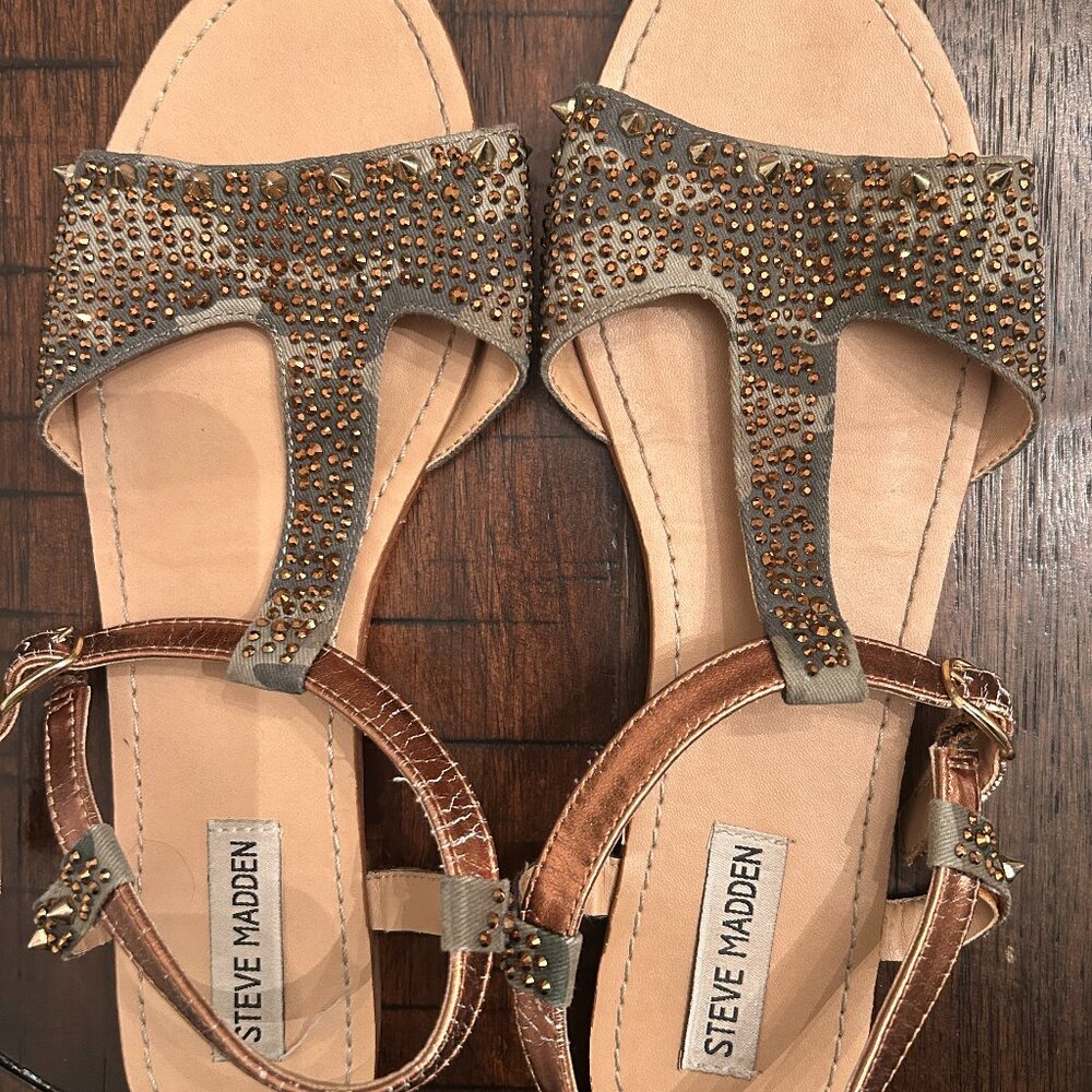 Steve Madden Camo T-Strap Sandals